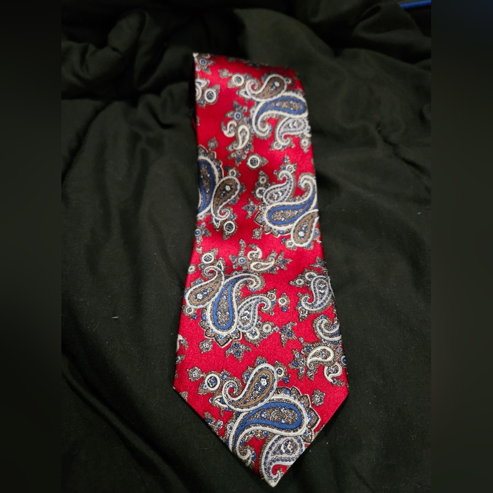 Vintage Christian Dior Paisley Red and Blue Men's Tie